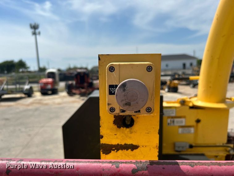 image for item DI7950 Powertek 731  wood chipper