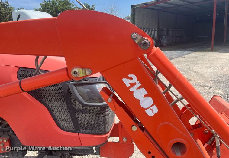 image for item DI8741 2011 Kubota MX4700  tractor