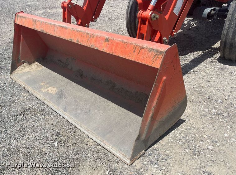 image for item DI8741 2011 Kubota MX4700  tractor