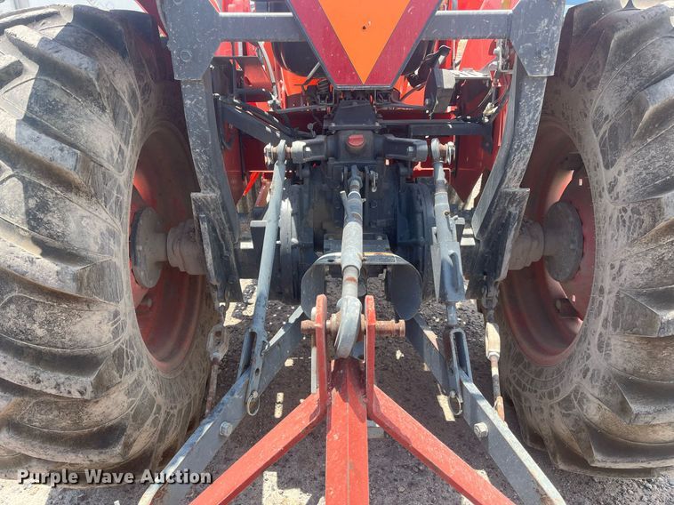 image for item DI8741 2011 Kubota MX4700  tractor