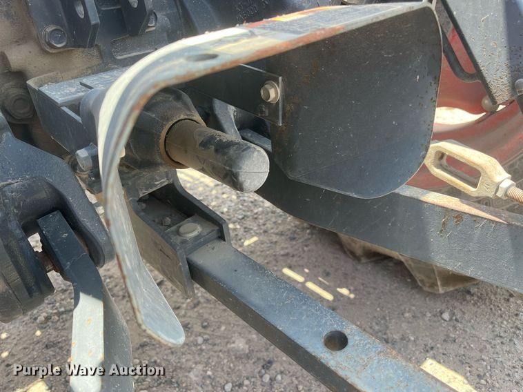 image for item DI8741 2011 Kubota MX4700  tractor