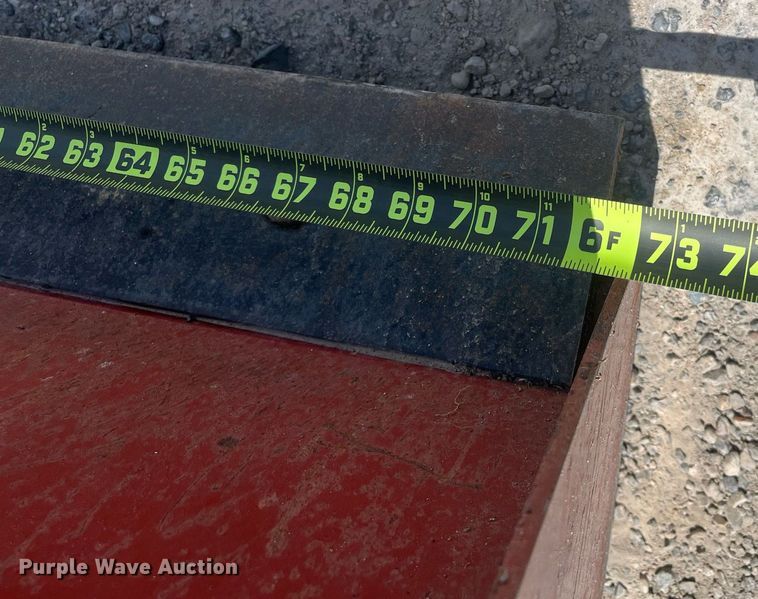 image for item DI8741 2011 Kubota MX4700  tractor