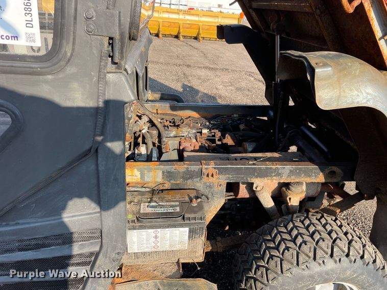 image for item DL3868 2017 Kubota RTV900  utility vehicle