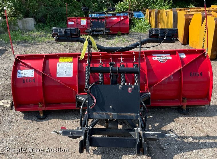 image for item DL3931 Boss   8' W snow plow