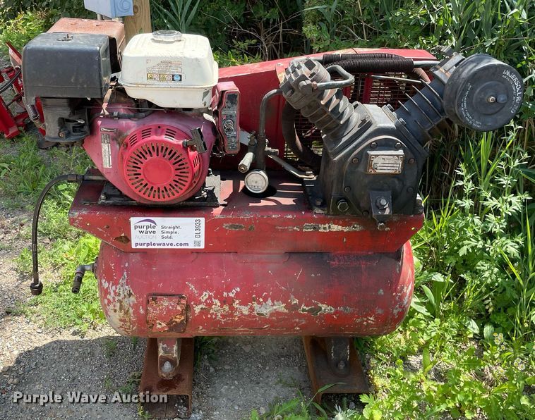 image for item DL3933 Ingersoll Rand 2475  air compressor