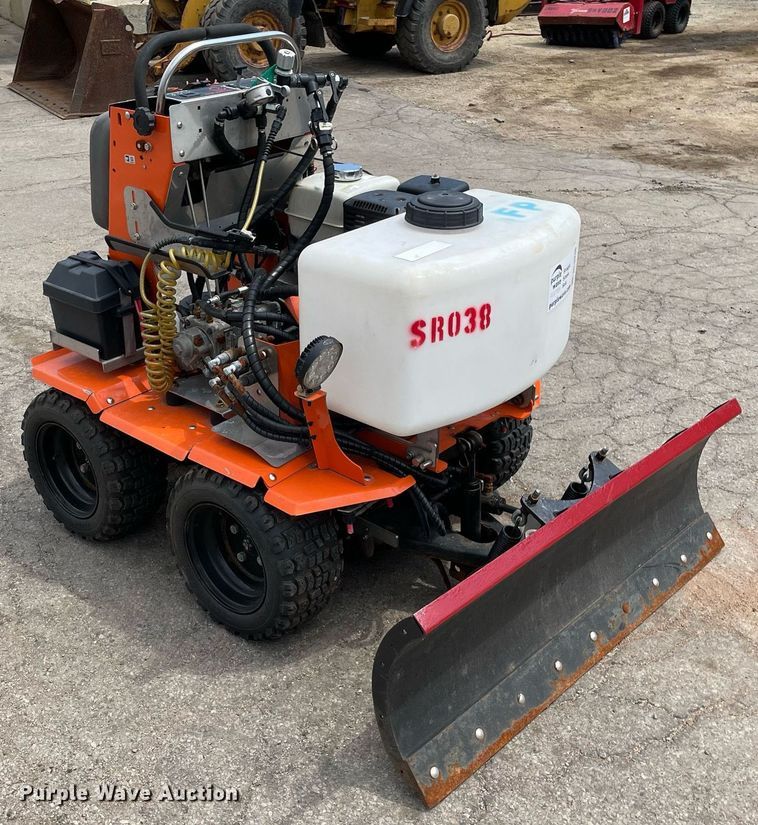 image for item DL3936 Snowrator ZX4