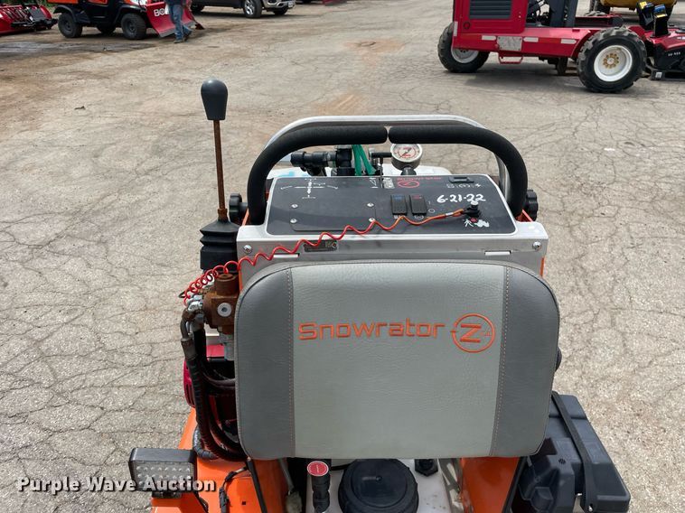 image for item DL3936 Snowrator ZX4