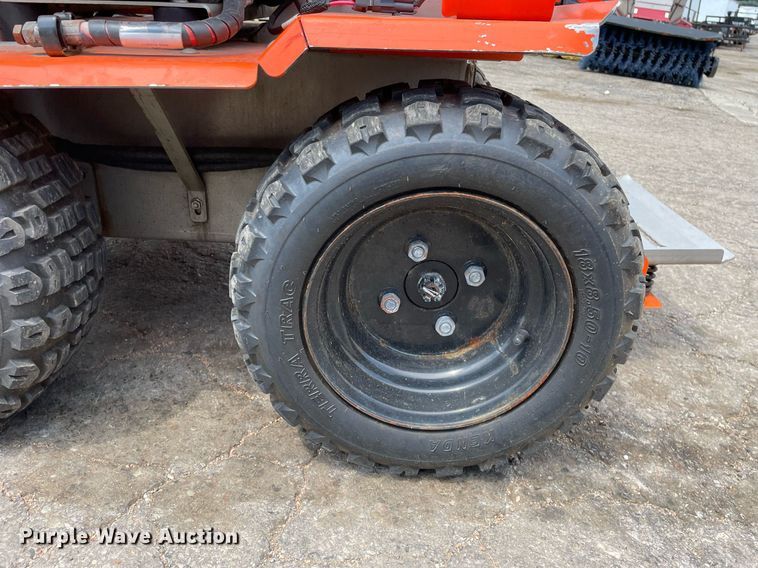 image for item DL3936 Snowrator ZX4