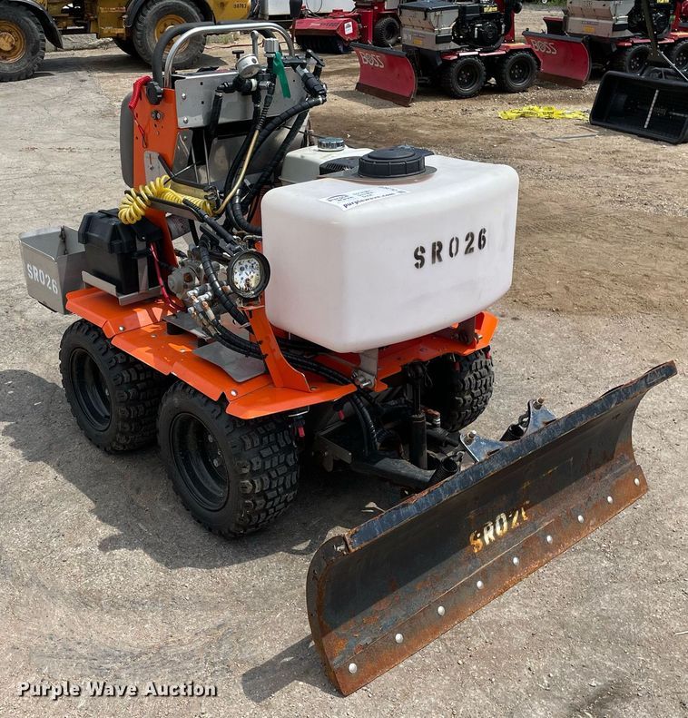 image for item DL3938 Snowrator ZX4