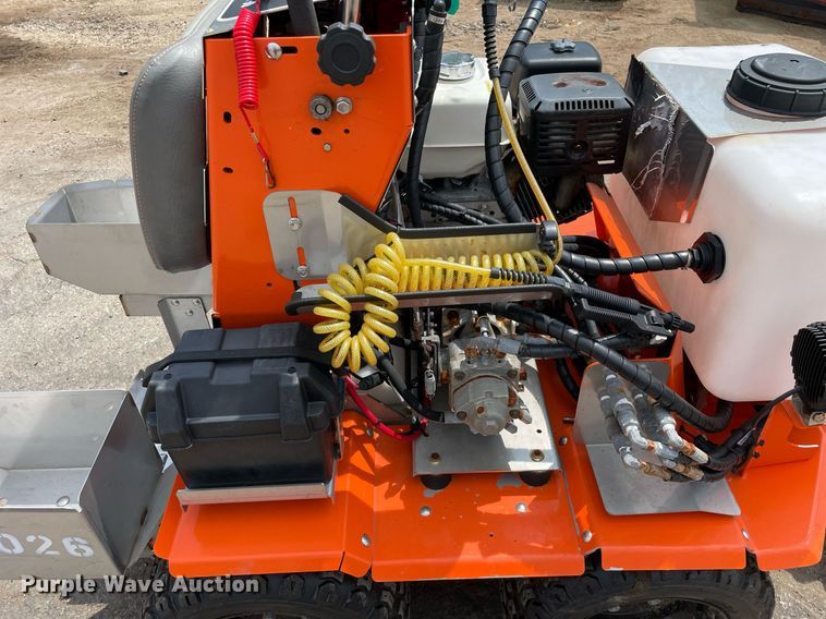 image for item DL3938 Snowrator ZX4