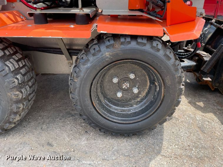 image for item DL3938 Snowrator ZX4