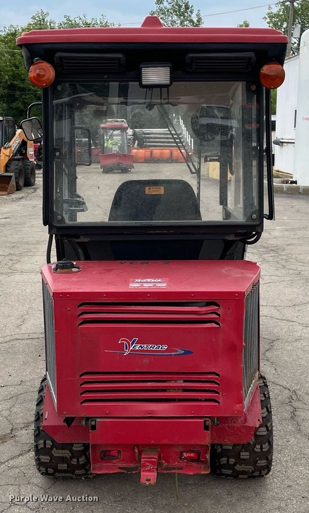 image for item DL3939 Ventrac 3200  compact tractor