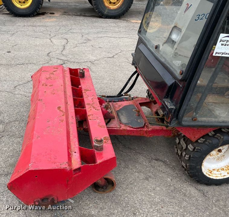image for item DL3939 Ventrac 3200  compact tractor