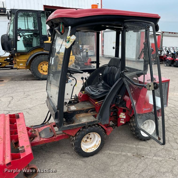 image for item DL3939 Ventrac 3200  compact tractor