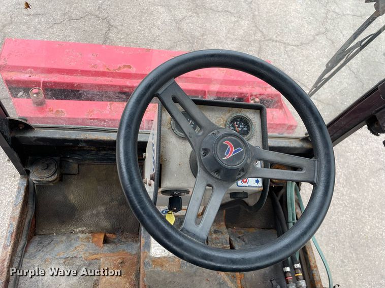 image for item DL3939 Ventrac 3200  compact tractor