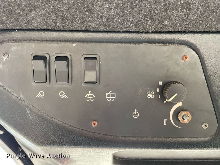 image for item DL3939 Ventrac 3200  compact tractor