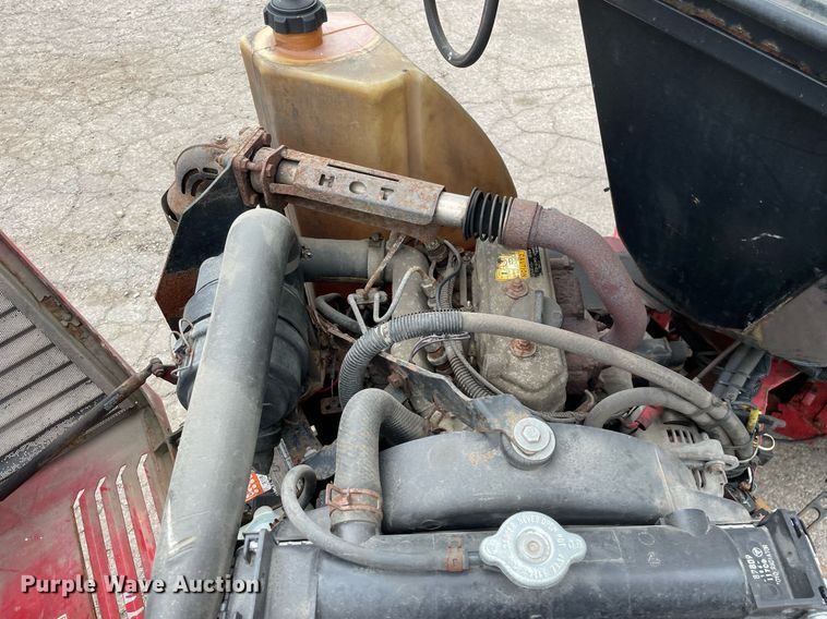 image for item DL3939 Ventrac 3200  compact tractor