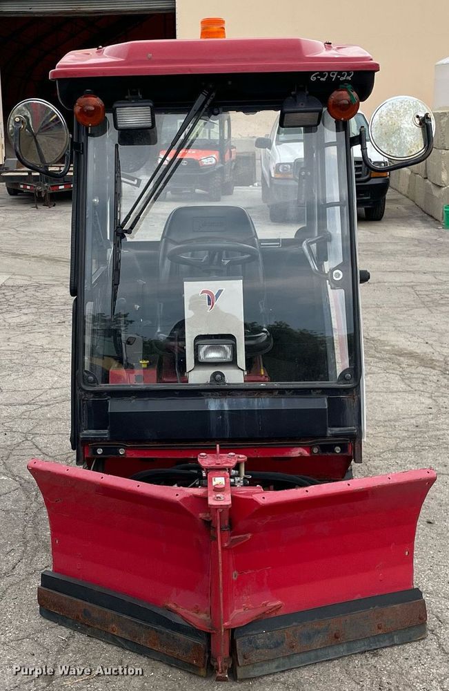 image for item DL3940 Ventrac 3200  compact tractor