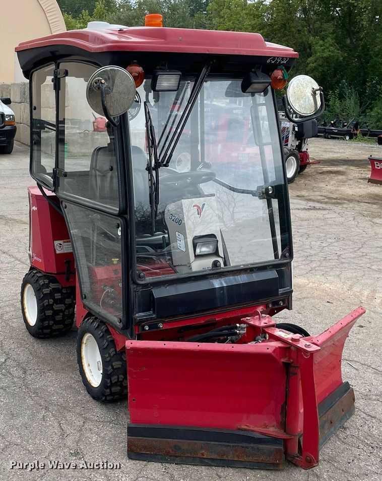 image for item DL3940 Ventrac 3200  compact tractor