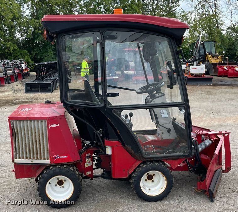image for item DL3940 Ventrac 3200  compact tractor