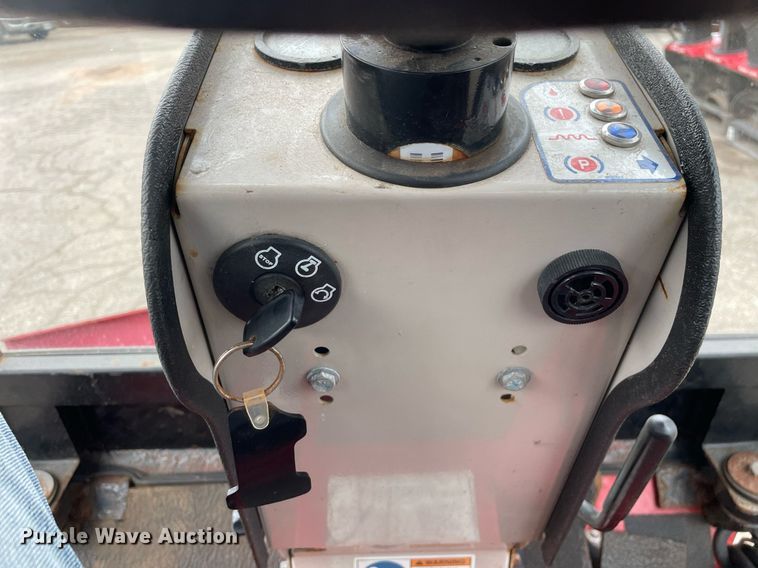 image for item DL3940 Ventrac 3200  compact tractor