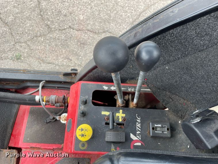 image for item DL3940 Ventrac 3200  compact tractor