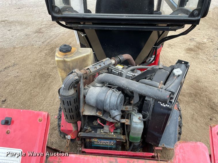 image for item DL3940 Ventrac 3200  compact tractor