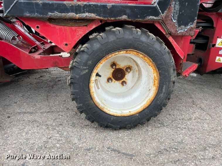 image for item DL3940 Ventrac 3200  compact tractor