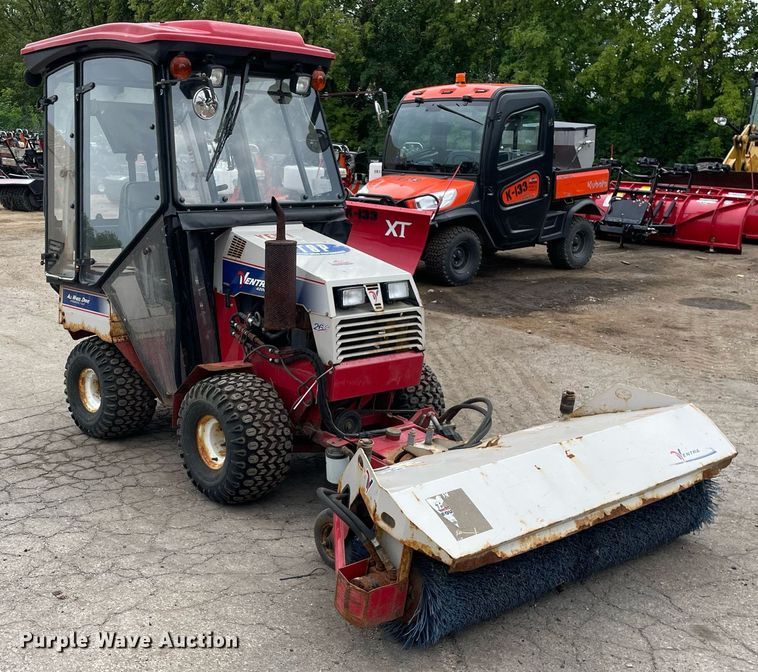 image for item DL3941 Ventrac 4200  compact tractor