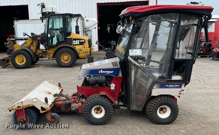 image for item DL3941 Ventrac 4200  compact tractor