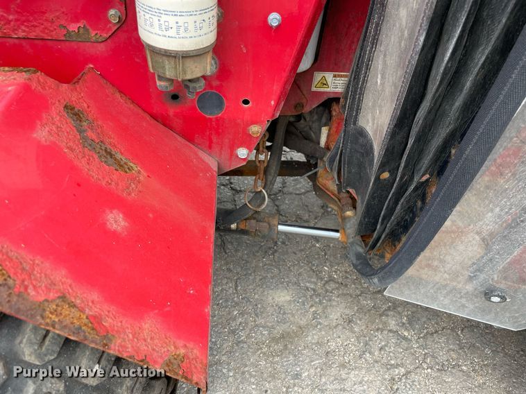 image for item DL3941 Ventrac 4200  compact tractor