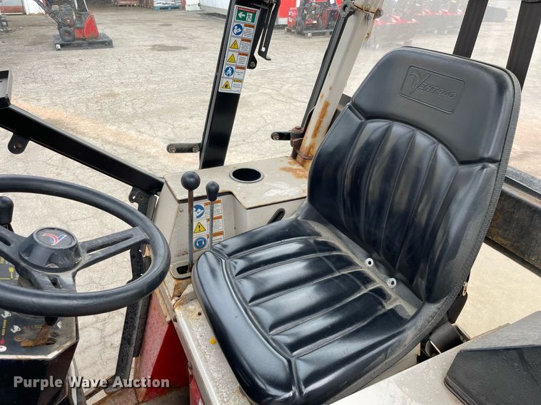 image for item DL3941 Ventrac 4200  compact tractor