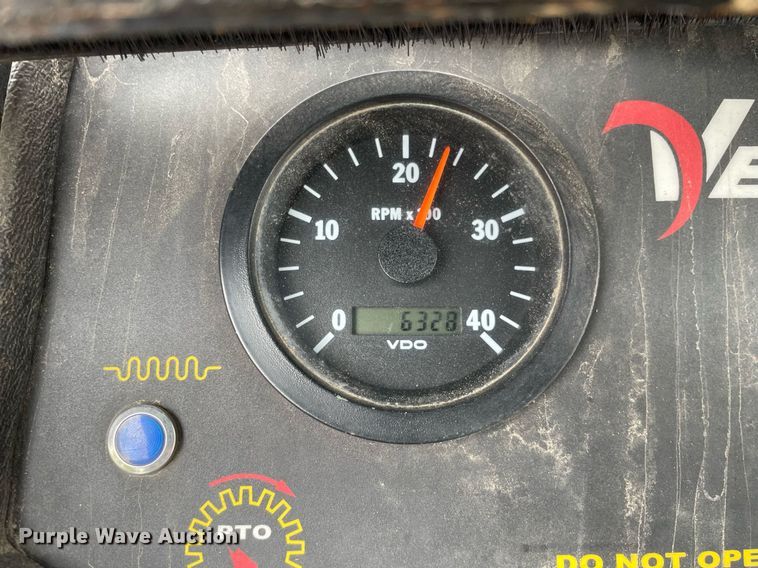 image for item DL3941 Ventrac 4200  compact tractor