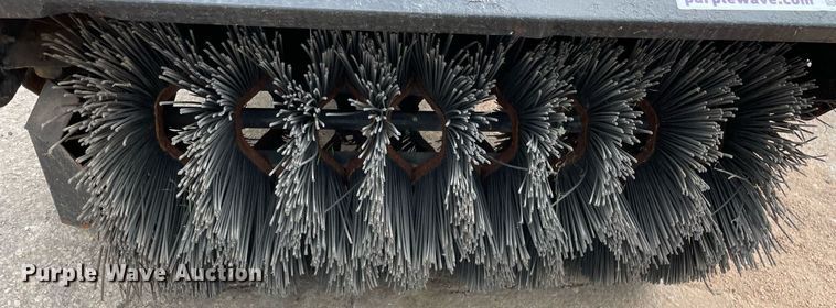 image for item DL3942 Ariens  broom