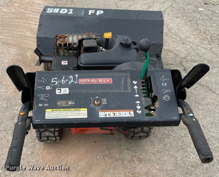 image for item DL3942 Ariens  broom