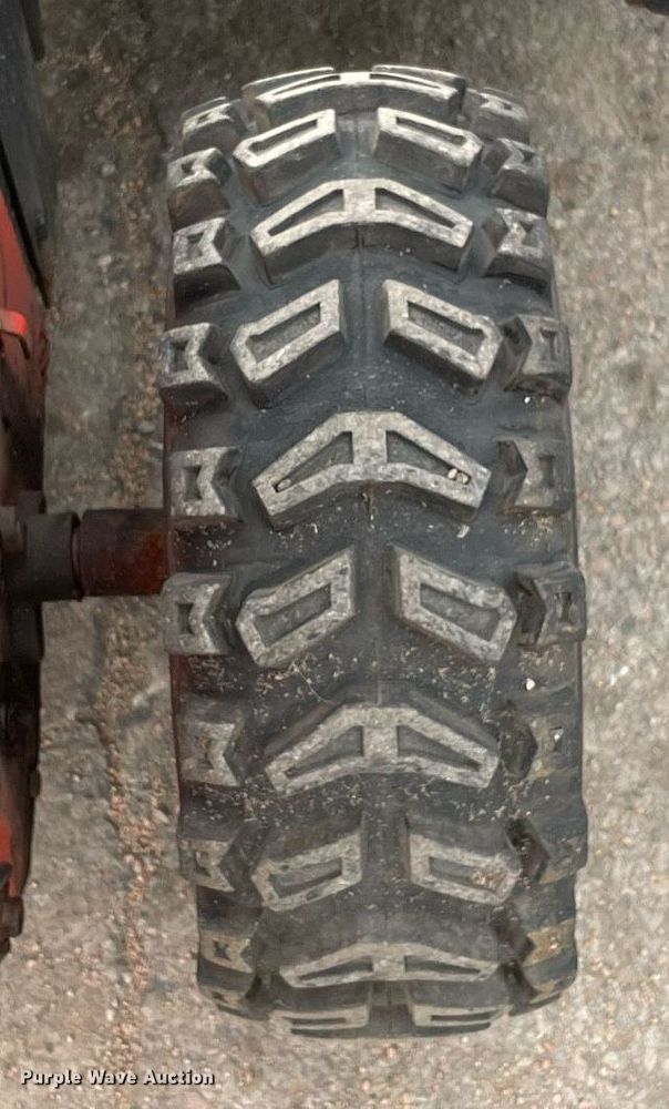 image for item DL3942 Ariens  broom