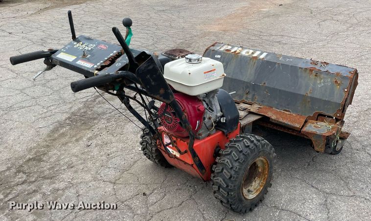 image for item DL3943 Ariens  broom