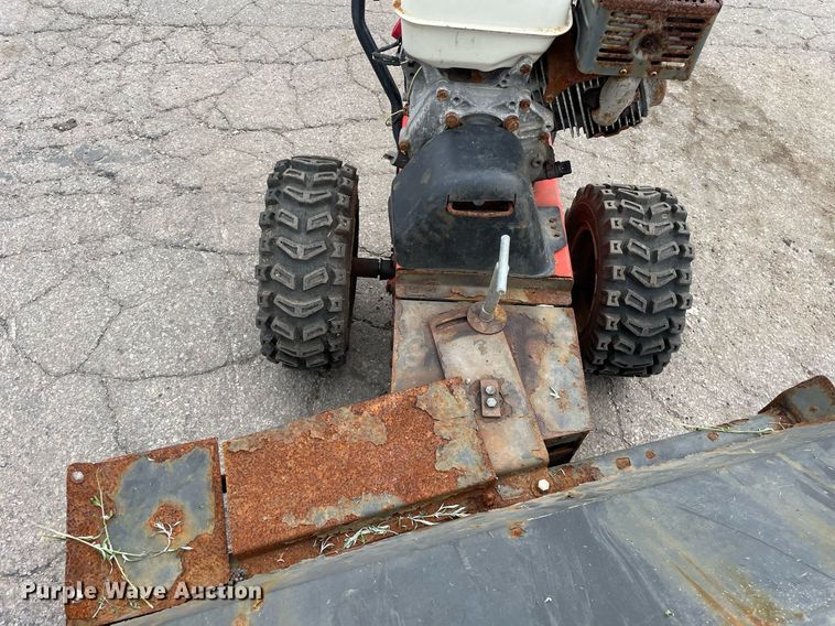 image for item DL3943 Ariens  broom