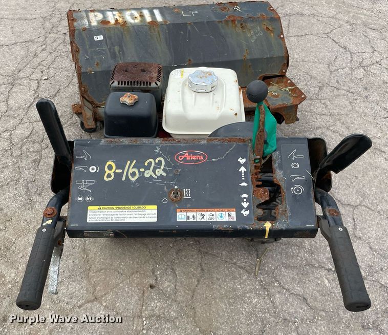 image for item DL3943 Ariens  broom