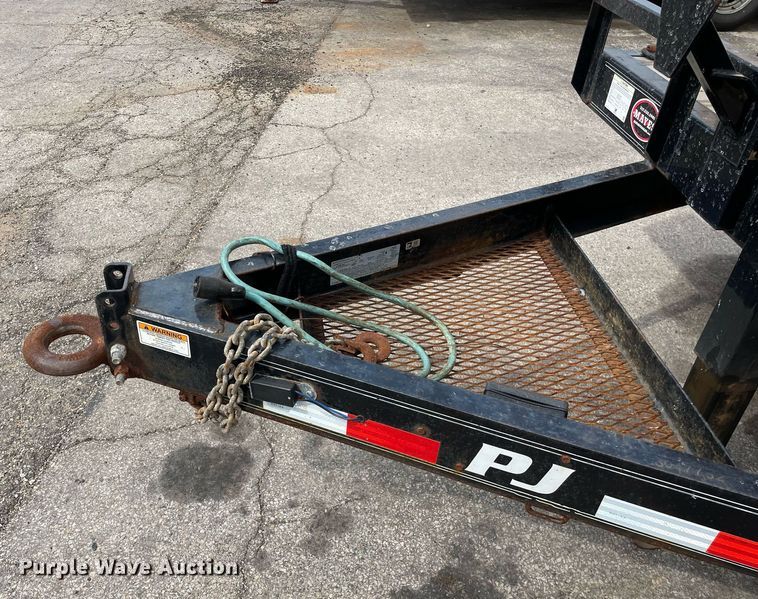 image for item DL3947 2021 PJ Trailer  equipment trailer