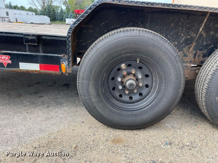 image for item DL3947 2021 PJ Trailer  equipment trailer