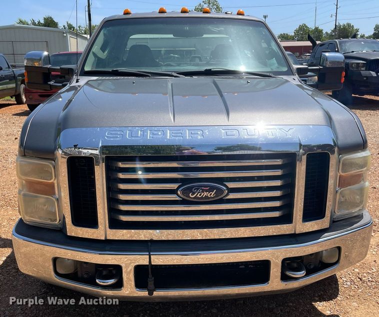 image for item DM0295 2010 Ford F350 Super Duty  Crew Cab pickup truck