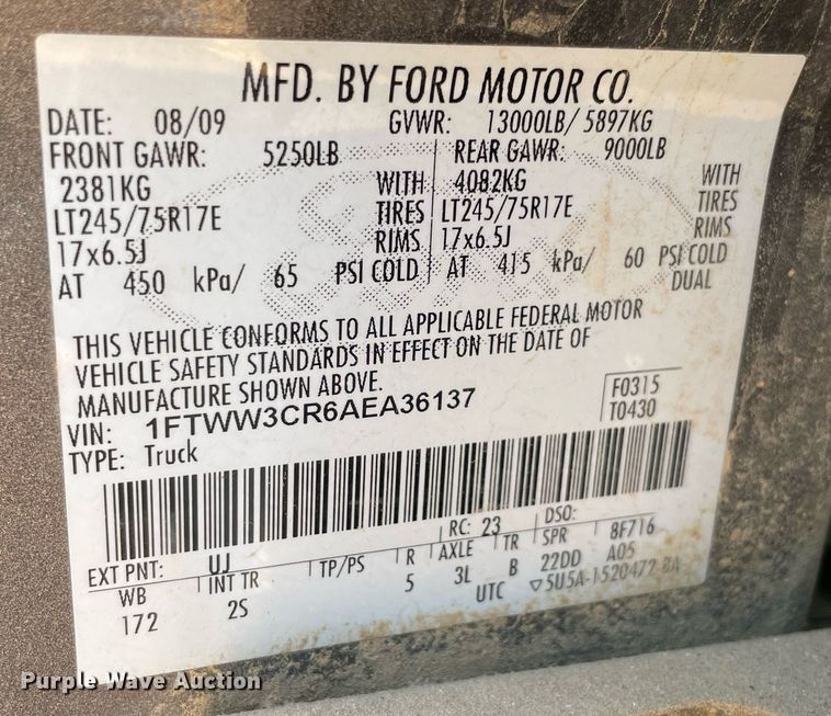 image for item DM0295 2010 Ford F350 Super Duty  Crew Cab pickup truck