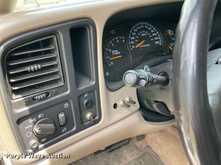 image for item DM0306 2007 Chevrolet Silverado 2500HD  Ext. Cab pickup truck