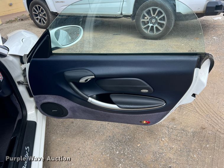 image for item DN3122 2002 Porsche Boxster  convertible