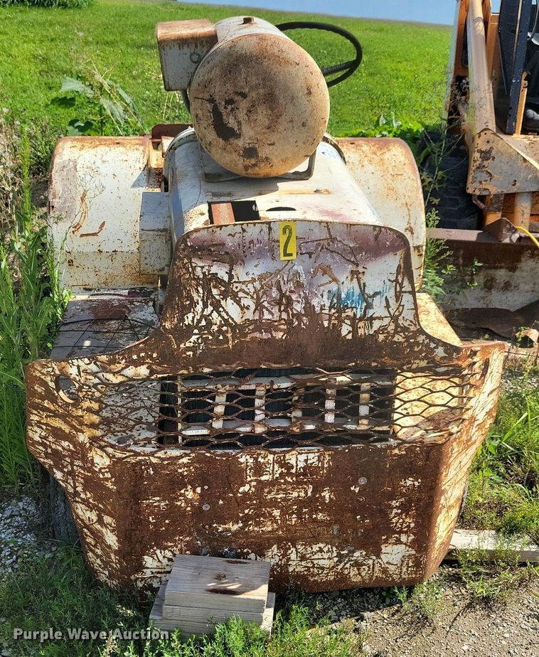 image for item DN4058 Clark Equipment  aircraft tug