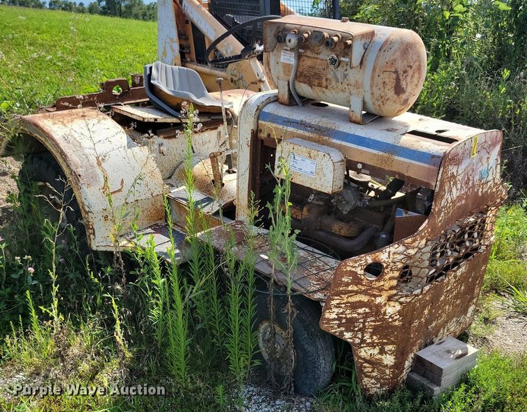 image for item DN4058 Clark Equipment  aircraft tug