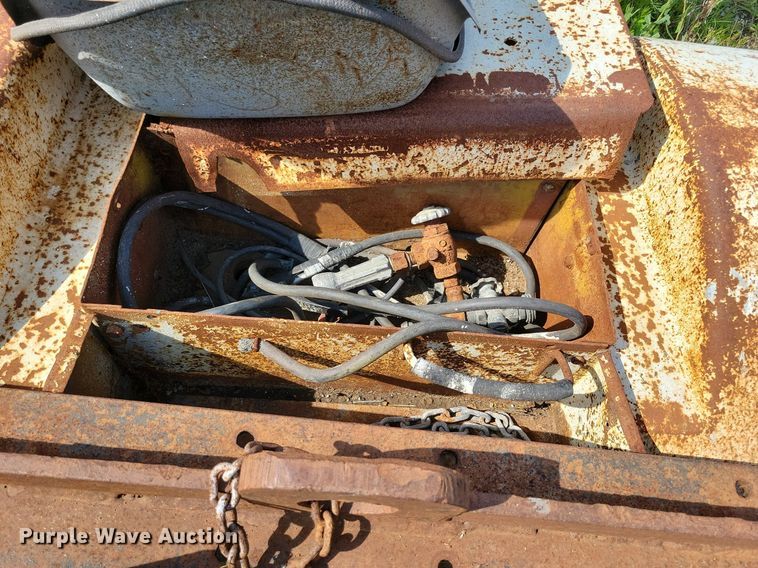 image for item DN4058 Clark Equipment  aircraft tug