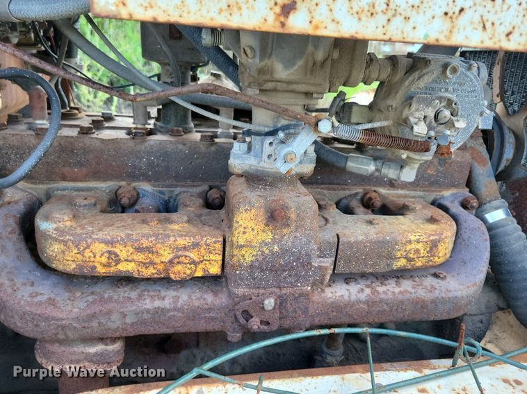 image for item DN4058 Clark Equipment  aircraft tug