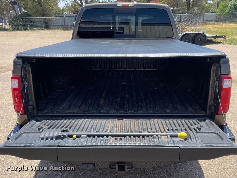 image for item DN4729 2016 Ford F250 Super Duty  Crew Cab pickup truck